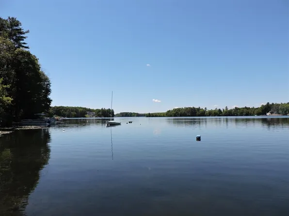 17-17 Lakeview Rd #A, Webster, MA 01570