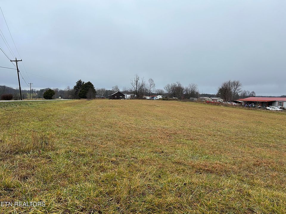 2nd image of Banner Springs Rd