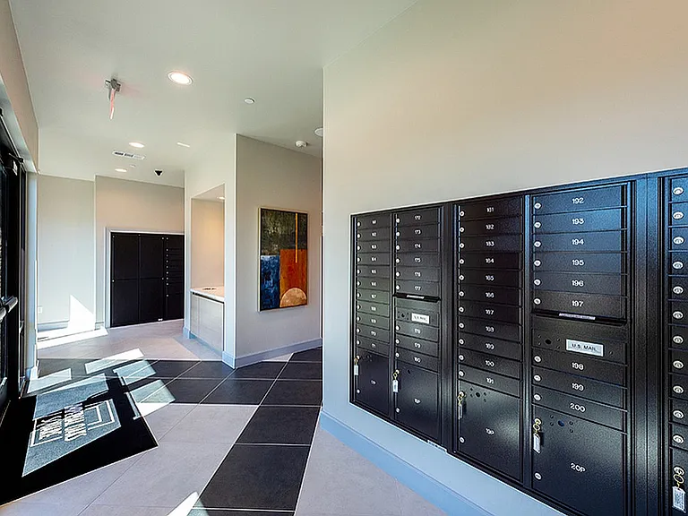 Mail & Parcel Center