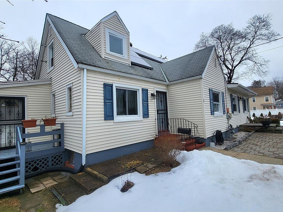 1st image of 1 Lawrence Road