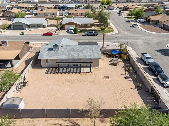 4th image of 8682 E 39th St
