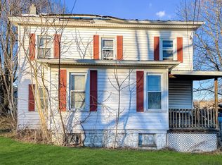 35 W 7th St, Everett, PA 15537