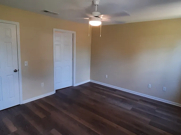 2514 Shady Oak Ct #A — Photo 7