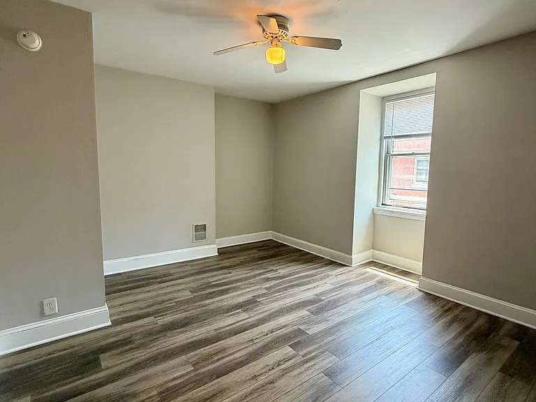 4047 Sansom St #H — Photo 22