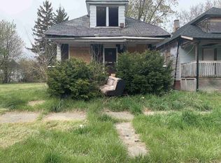 9819 Woodlawn St, Detroit, MI 48213