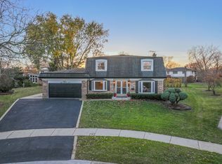 827 W Sandpiper Ct, Palatine, IL 60067