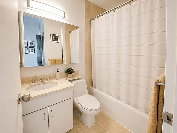 4th image of 350 Albany St APT 12C