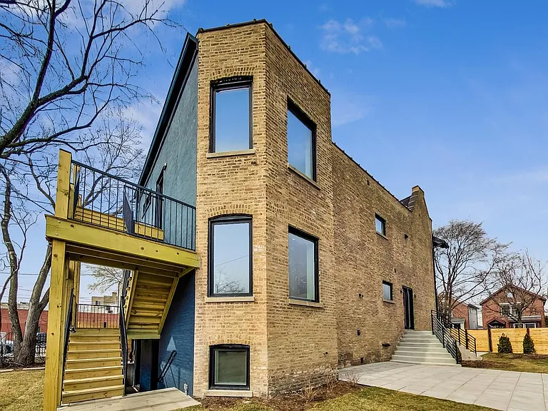 3255 W Evergreen Ave #2 — Photo 5