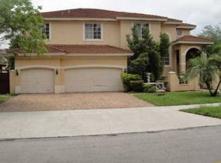 16924 NW 77th Path, Miami Lakes, FL 33016