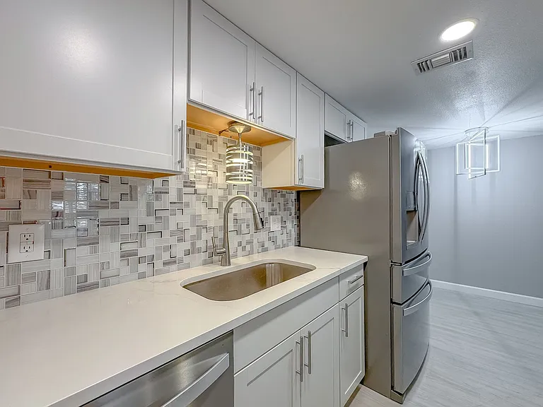 2465 Talco Hills Dr #C — Photo 13