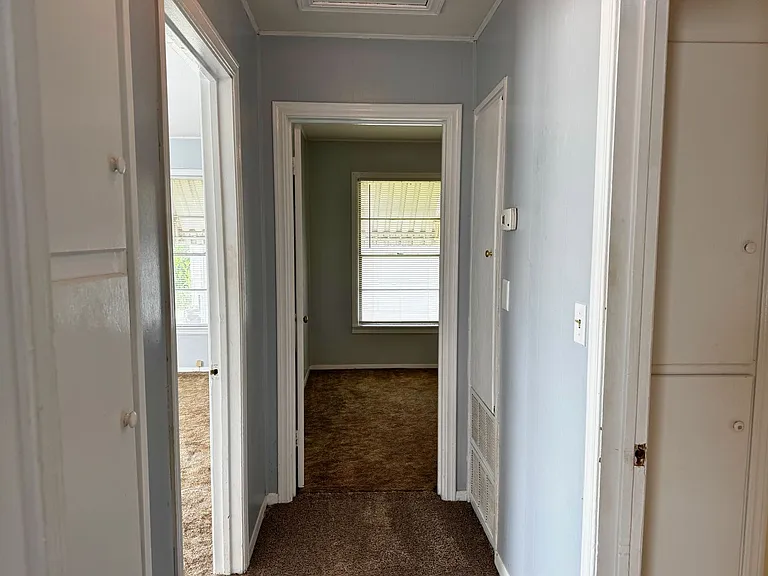 4326 Rhea Rd — Photo 9