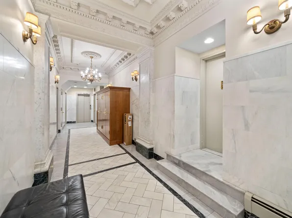 315 West 99th Street image 16 of 19