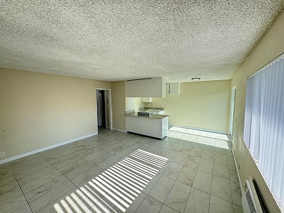 3rd image of 4824 El Monte Ave #14