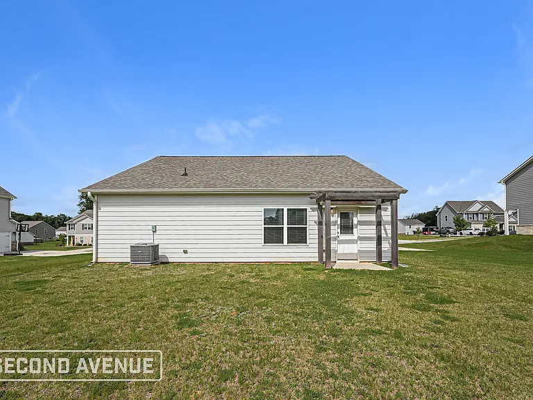 714 Woody Dr — Photo 22