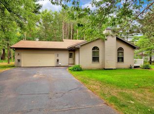 3441 Maple Dr, Plover, WI 54467