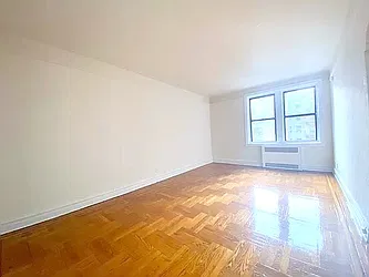 Rented by Manhattan Spaces