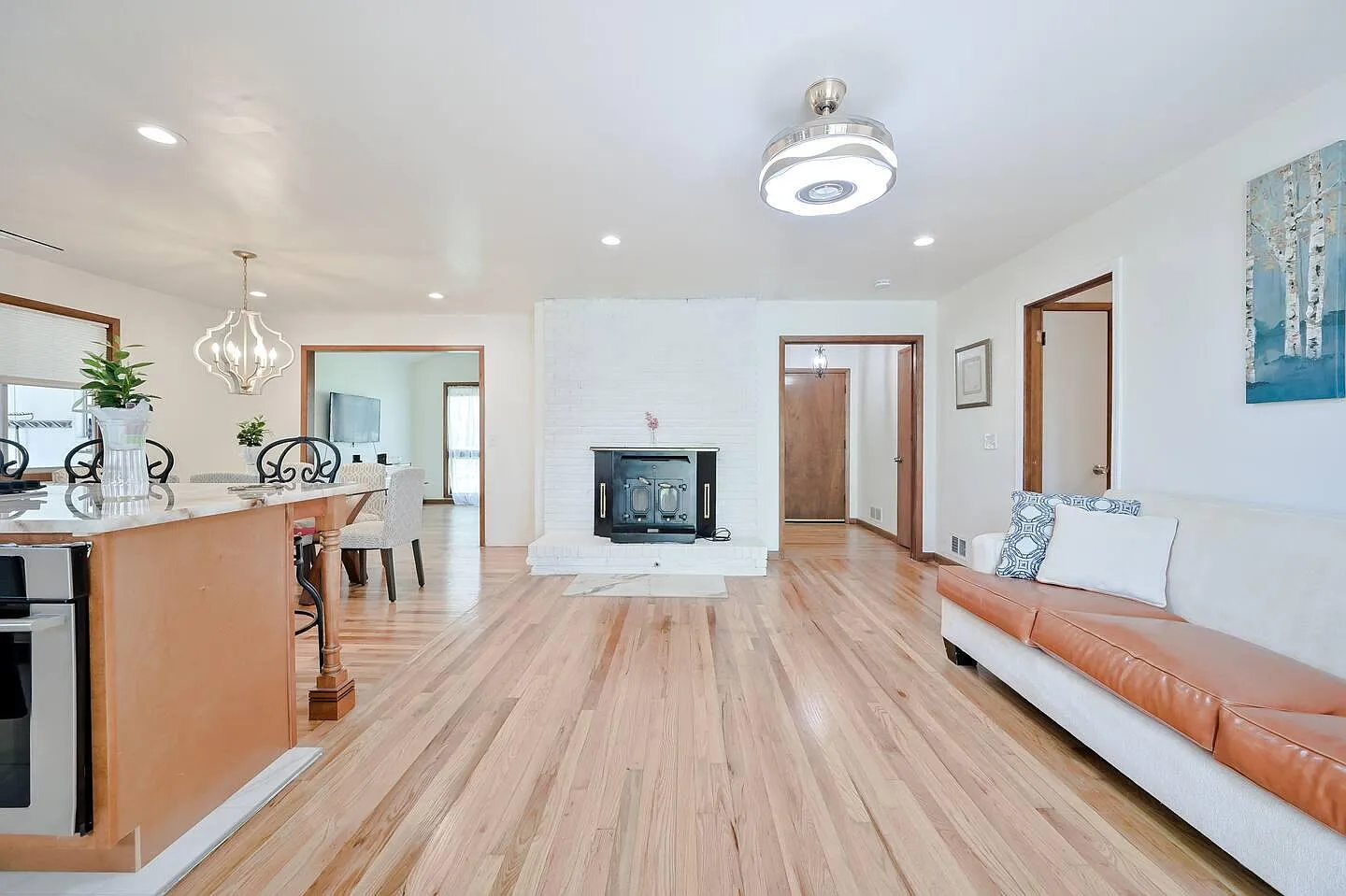 501 Smithstone Rd SE — Photo 2