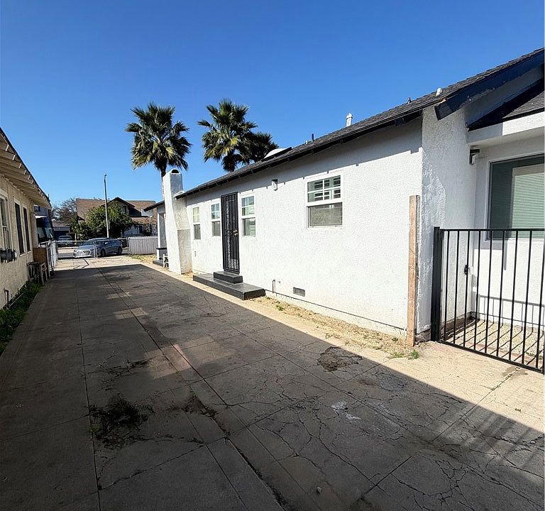 1st image of 6616 Denver Ave