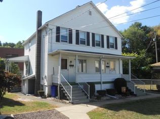 46 1/2 Russell St, Edwardsville, PA 18704