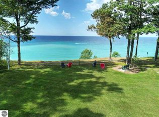 641 Michigan Ave #116-B, Frankfort, MI 49635