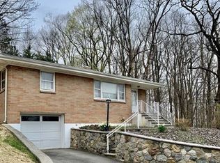 294 Glenwild Ave, Bloomingdale, NJ 07403