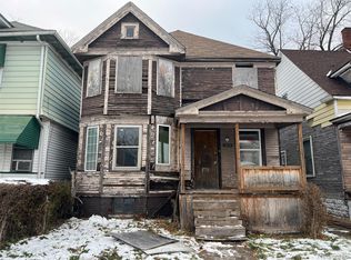 7723 E Canfield St, Detroit, MI 48214