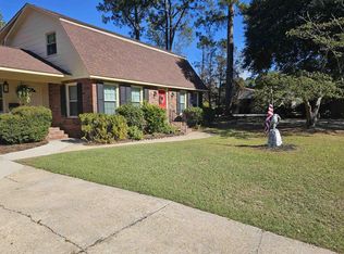 904 Sunnyhill Dr, Camden, SC 29020