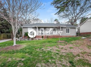 20901 Sierra Vista Dr, Cornelius, NC 28031