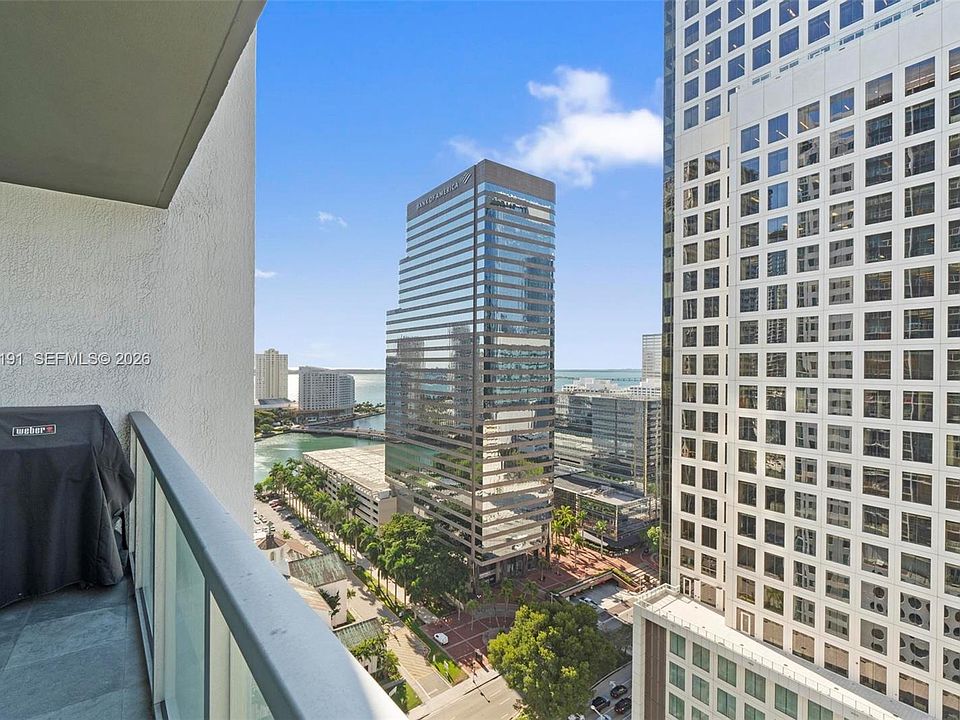 1st image of 500 Brickell Ave APT 2510