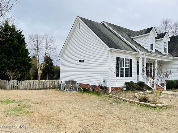 4th image of 632 Milton Dr