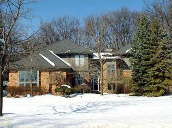 6586 Torybrooke Cir, West Bloomfield, MI 48323