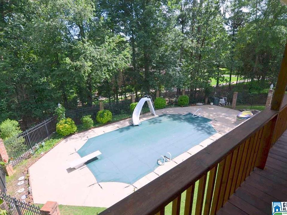 2nd image of 4813 Bridgewater Rd