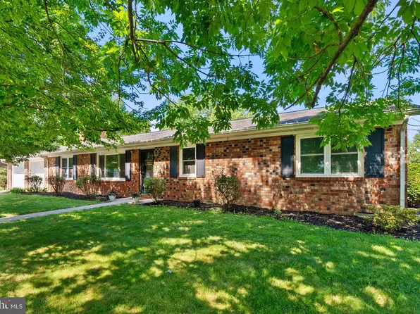 485 Richard St, Martinsburg, WV 25404