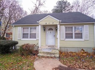 217 Henry Clay Rd, Ashland, VA 23005