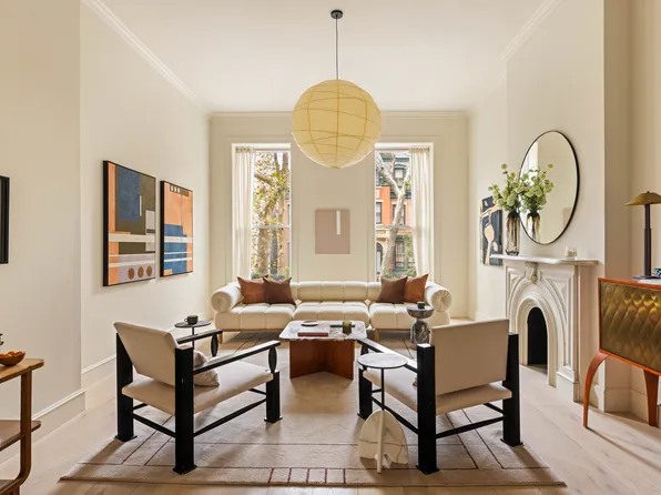 323 Clinton Street image 3 of 30