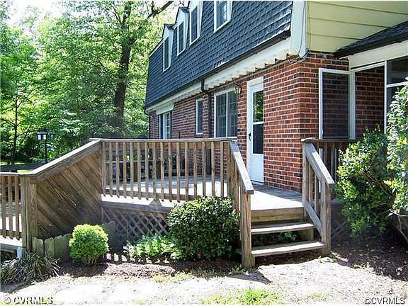 4th image of 3019 Scarsborough Dr
