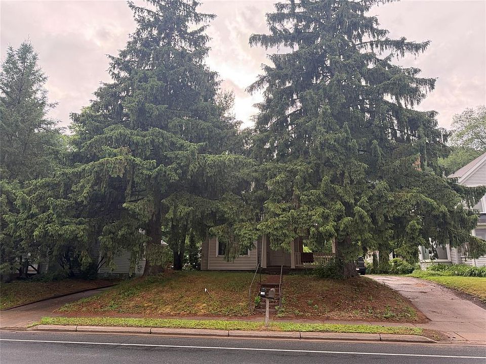1st image of 216 Ferry Street #2