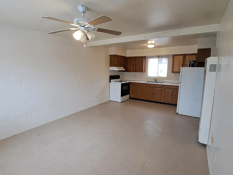 845 Sandell Rd #2 — Photo 4