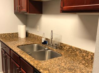 406 S Cedar Ave #107, Tampa, FL 33606