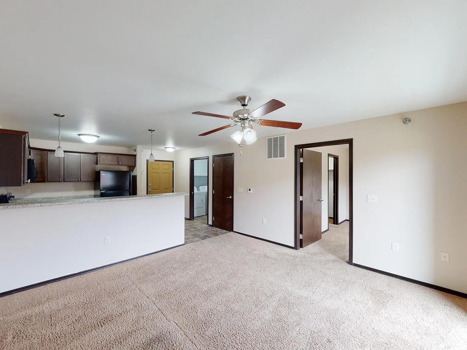 1 bed, 660 sqft, $845 — Photo 2