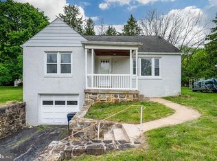 1034 Butter Ln, Reading, PA 19606