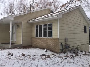 415 Mint Cir, Shakopee, MN 55379