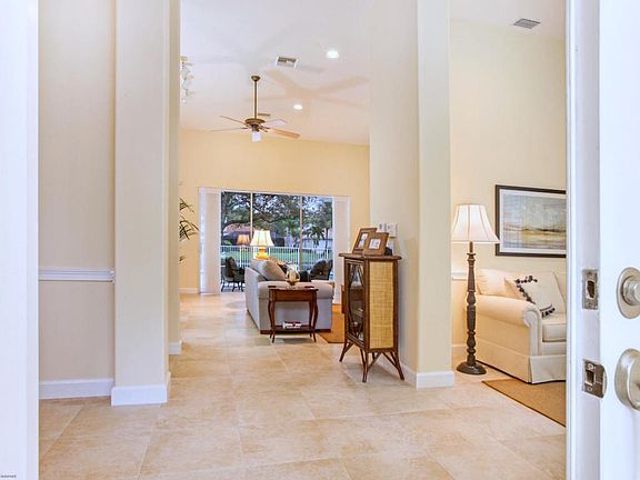 Home For Sale In Shores Of Jupiter