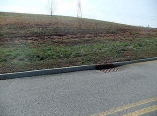 124 Galeberry Ave, Oak Ridge, TN 37830