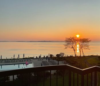 3 Seal Harbor Rd APT 344, Winthrop, MA, 02152