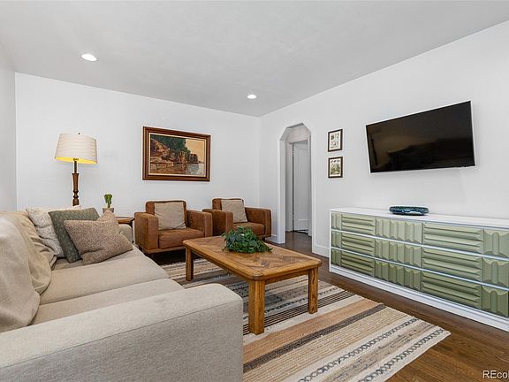 4th image of 722 S Raritan Street