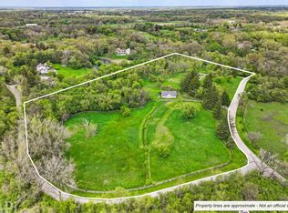 266 Steeplechase Rd, Barrington Hills, IL 60010