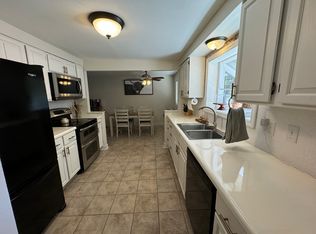 4005 Haverstraw Dr, Cincinnati, OH 45241