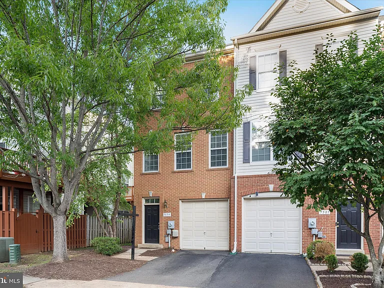 7579 Great Swan Ct — Photo 33