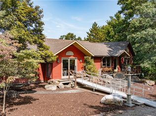 7396 County Line Rd, Naples, NY 14512